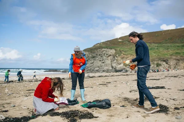 I'd like to organise a beach clean at my local break, Porthtowan. Anyone interested?